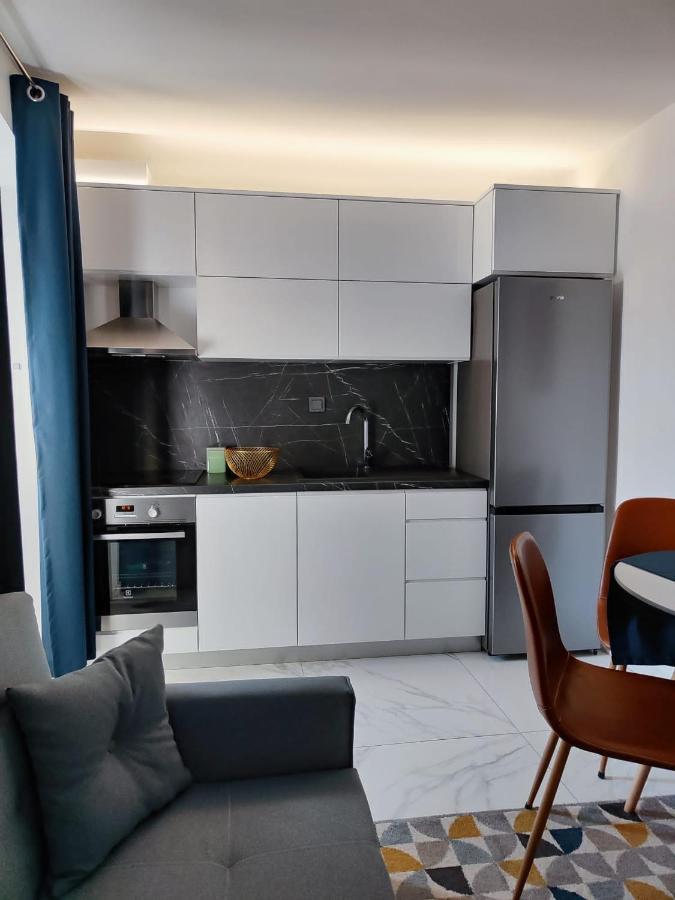 Apartment Augustini 茨雷斯 外观 照片
